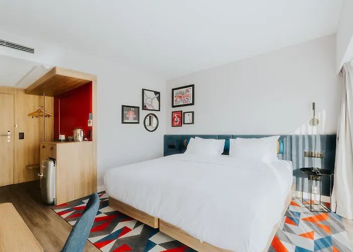 Hampton By Hilton Warsaw Reduta