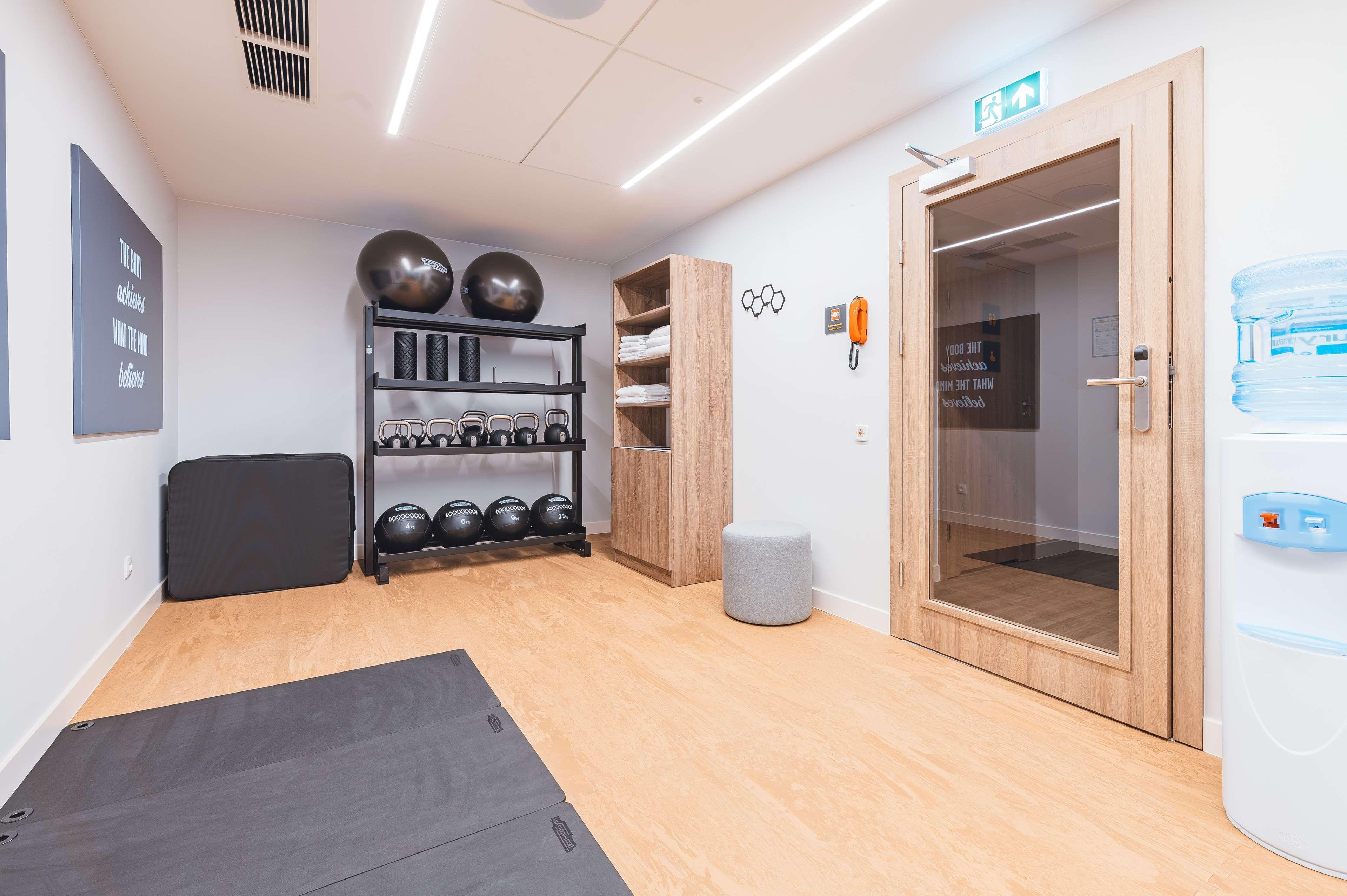 Hampton By Hilton Reduta Готель Варшава
