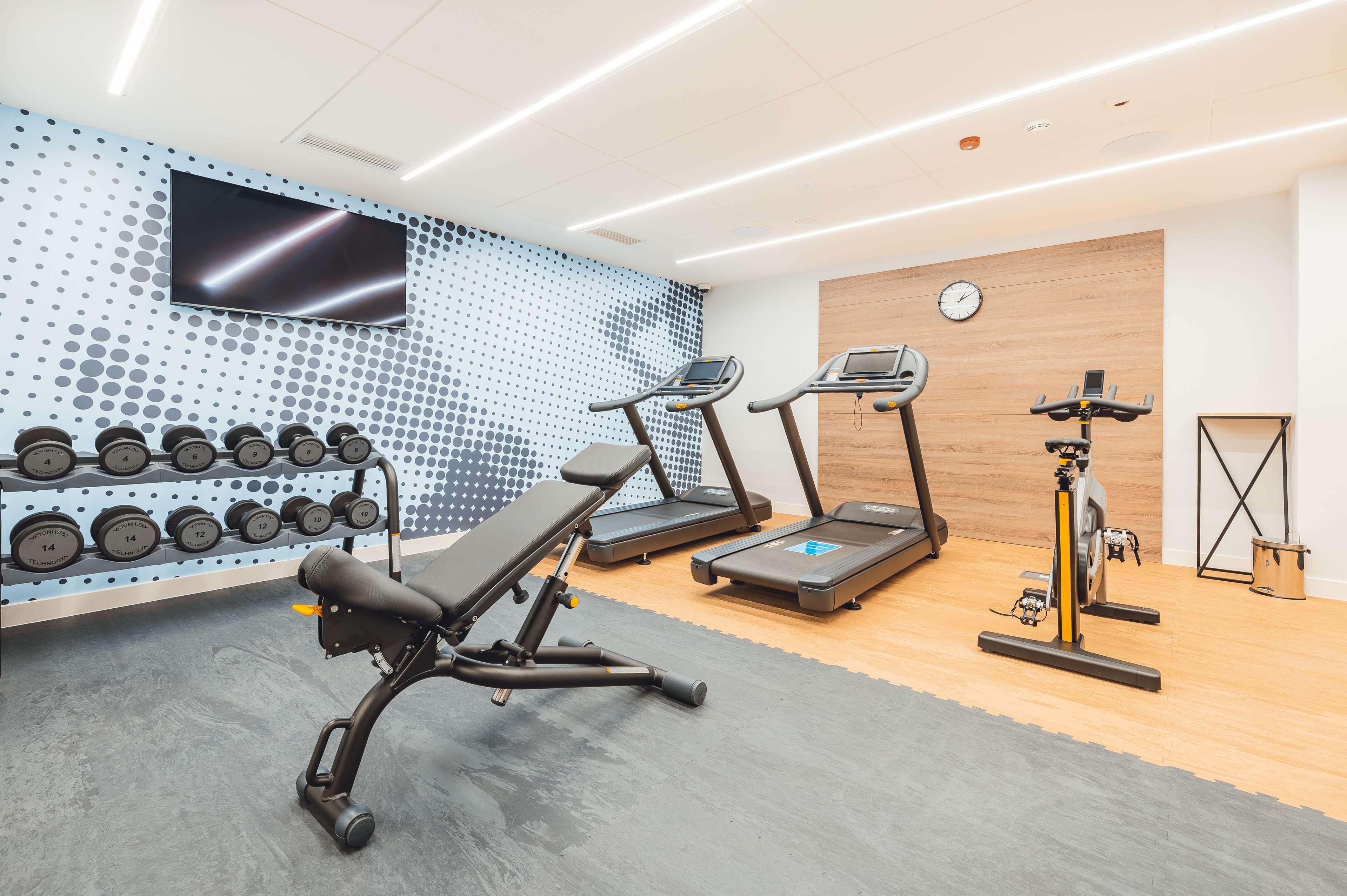 Готель Hampton By Hilton Reduta